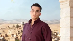 Uzak Şehir’in Kaya’sı Atakan Özkaya kimdir, kaç yaşında ve nereli